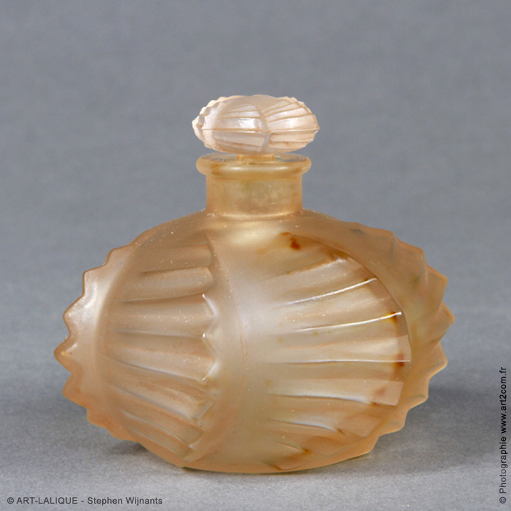 Perfume bottle R.LALIQUE 1927