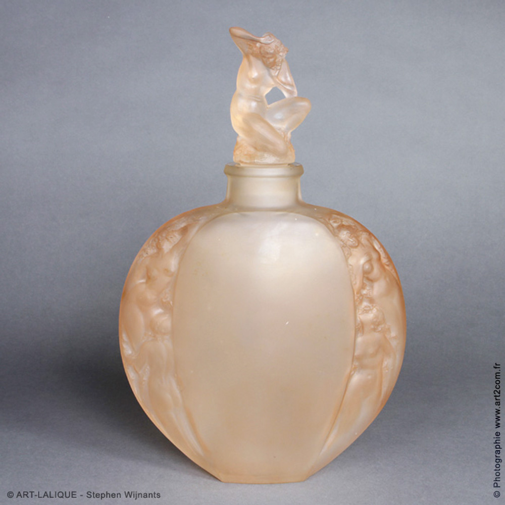 Vase meplat  R.LALIQUE 1920